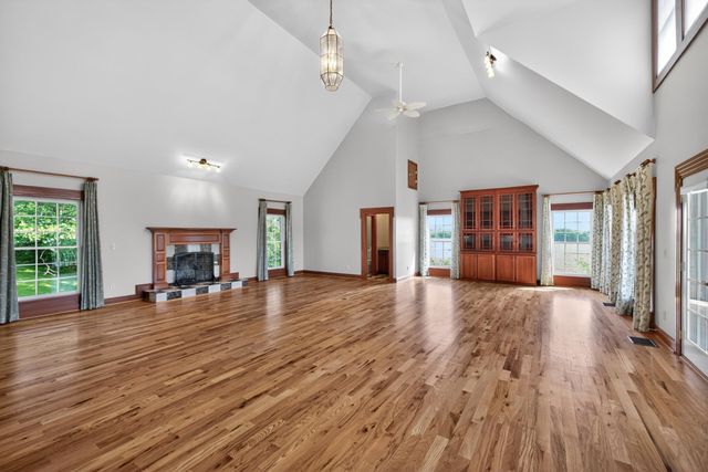 2035 KY-1247, Stanford, KY 40484
