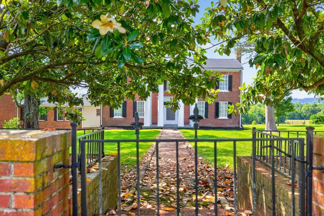 2035 KY-1247, Stanford, KY 40484