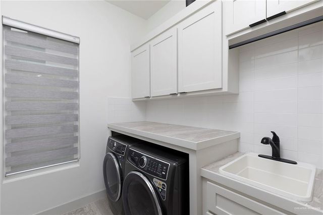 9809 N 24th Street, Mcallen, TX 78504
