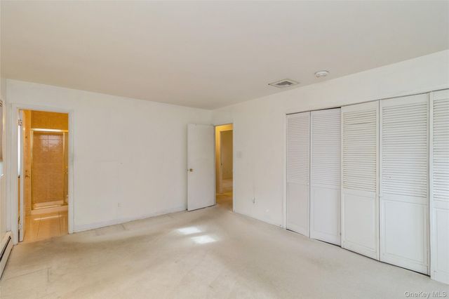 22 Ballad Lane, Stony Brook, NY 11790