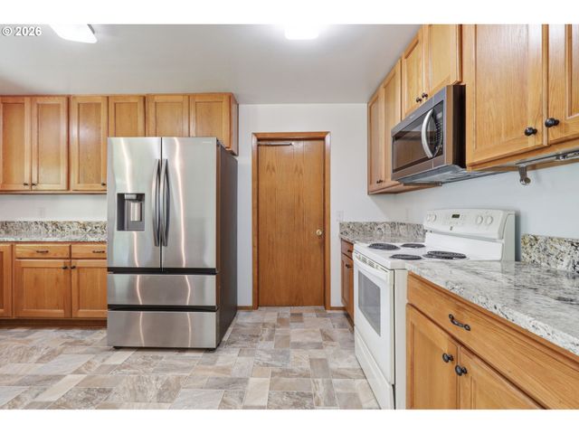 3914 N KISKA St, Portland, OR 97217
