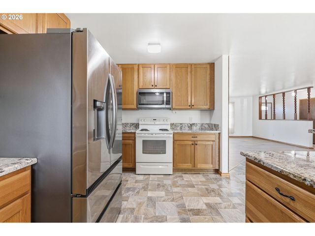 3914 N KISKA St, Portland, OR 97217