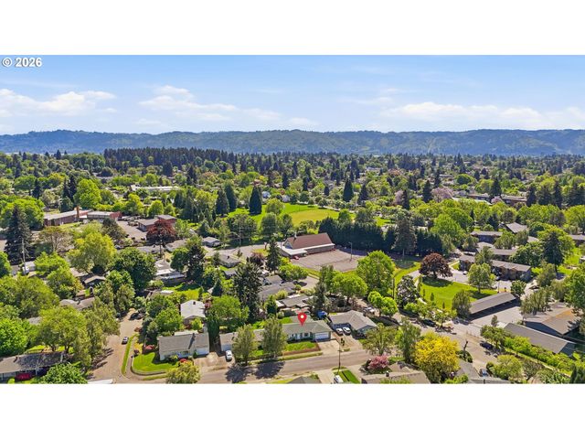 3914 N KISKA St, Portland, OR 97217
