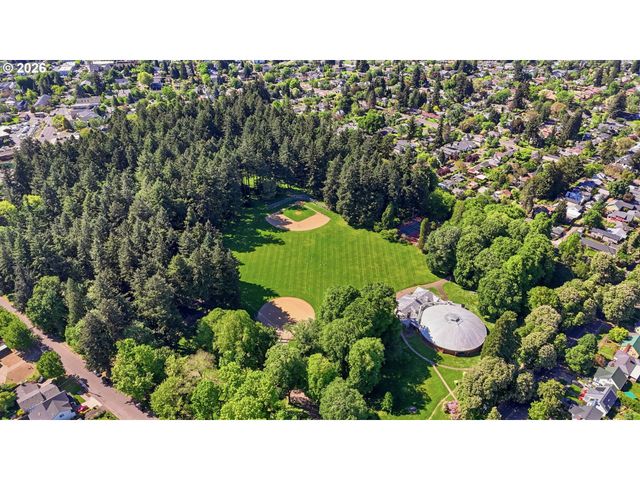 3914 N KISKA St, Portland, OR 97217