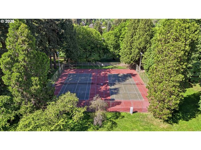 3914 N KISKA St, Portland, OR 97217