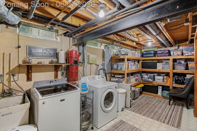 5134 Old Cove Road, Independence Charter Township, MI 48346