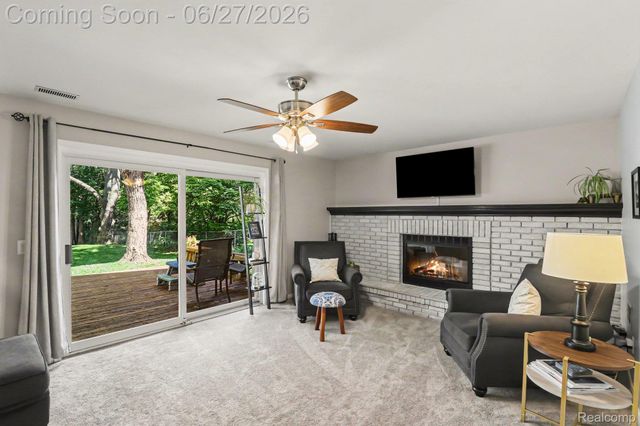 5134 Old Cove Road, Independence Charter Township, MI 48346