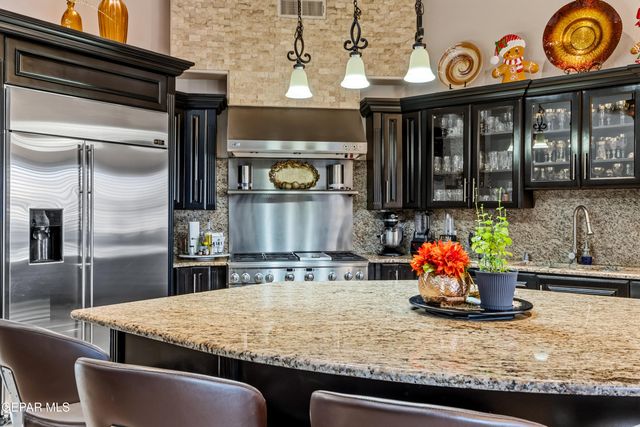 4500 Honey Willow Way, El Paso, TX 79922