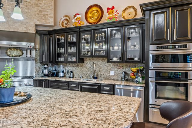 4500 Honey Willow Way, El Paso, TX 79922