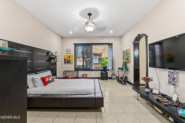 4500 Honey Willow Way, El Paso, TX 79922