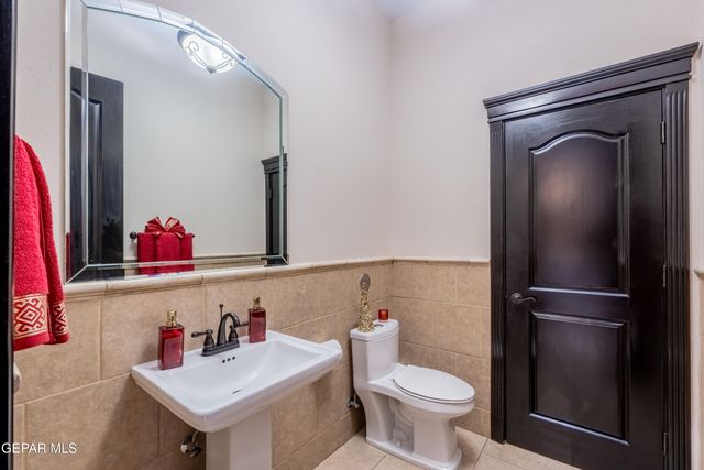 4500 Honey Willow Way, El Paso, TX 79922