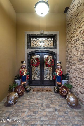 4500 Honey Willow Way, El Paso, TX 79922