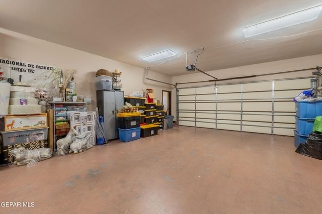 4500 Honey Willow Way, El Paso, TX 79922