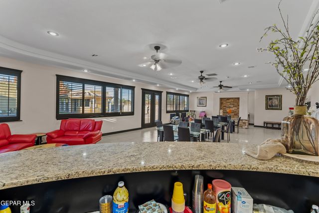 4500 Honey Willow Way, El Paso, TX 79922