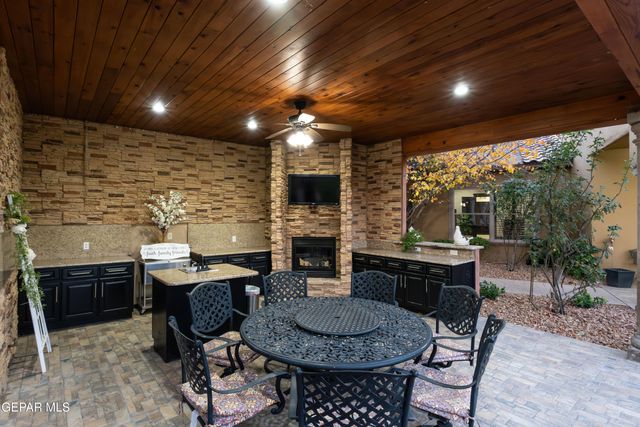 4500 Honey Willow Way, El Paso, TX 79922