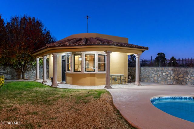 4500 Honey Willow Way, El Paso, TX 79922