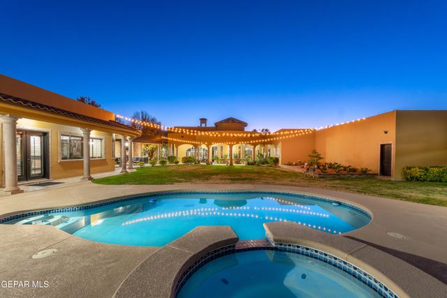 4500 Honey Willow Way, El Paso, TX 79922