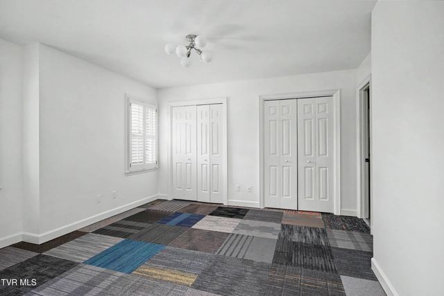 2043 West Manor Court -, Kingsport, TN 37660