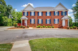 2043 West Manor Court -, Kingsport, TN 37660