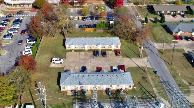 502 & 504 SE A Street, Bentonville, AR 72712