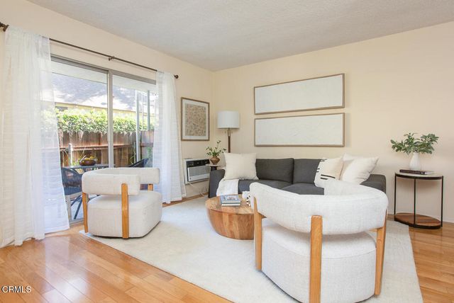 537 S Euclid Avenue 2, Pasadena, CA 91101