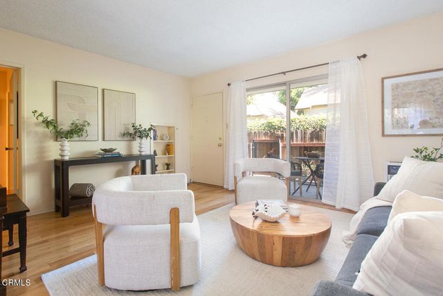 537 S Euclid Avenue 2, Pasadena, CA 91101