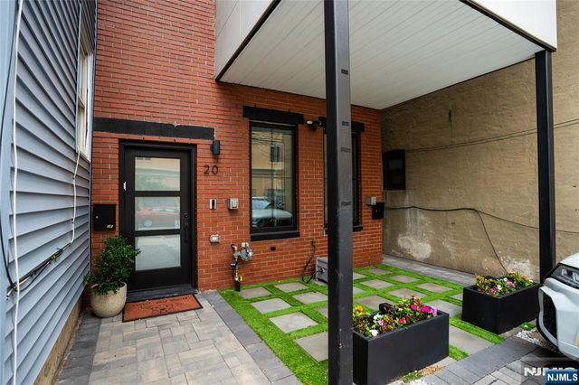 20 Westervelt Place 2, Jersey City, NJ 07304