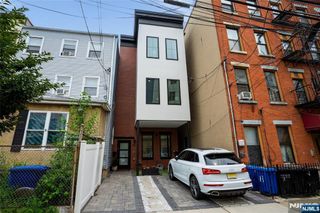 20 Westervelt Place 2, Jersey City, NJ 07304