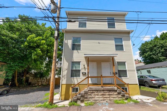 365 UNION ALY, Pottstown, PA 19464