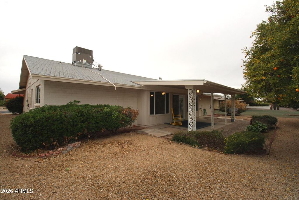 10802 W WHITE MOUNTAIN Road, Sun City, AZ 85351 — photo 4