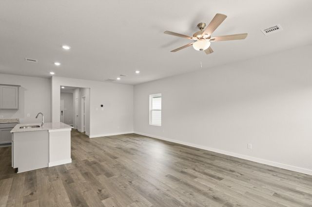 10774 Red Flagstone Drive, Conroe, TX 77306