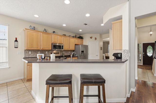 10205 Avenida Vista Sol NW, Albuquerque, NM 87114