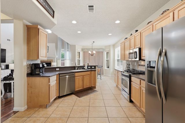 10205 Avenida Vista Sol NW, Albuquerque, NM 87114