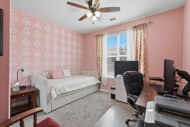 10205 Avenida Vista Sol NW, Albuquerque, NM 87114