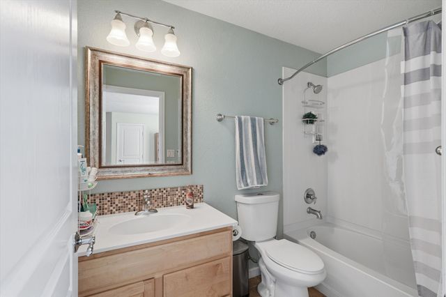 10205 Avenida Vista Sol NW, Albuquerque, NM 87114