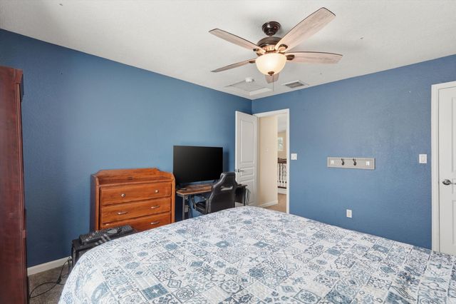 10205 Avenida Vista Sol NW, Albuquerque, NM 87114
