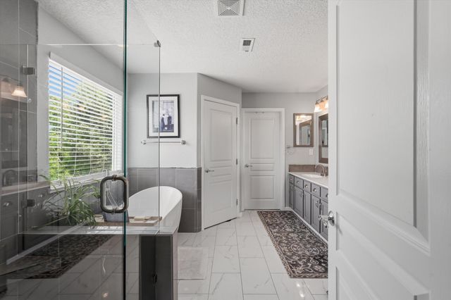 10205 Avenida Vista Sol NW, Albuquerque, NM 87114