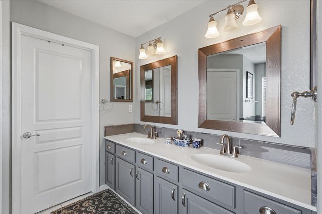 10205 Avenida Vista Sol NW, Albuquerque, NM 87114