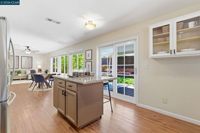 405 Tradewinds Ct, Bay Point, CA 94565