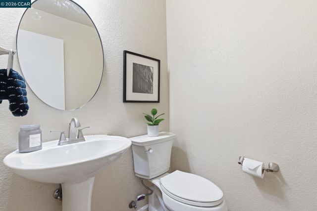 405 Tradewinds Ct, Bay Point, CA 94565