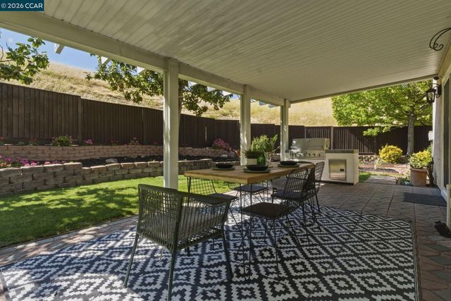 405 Tradewinds Ct, Bay Point, CA 94565