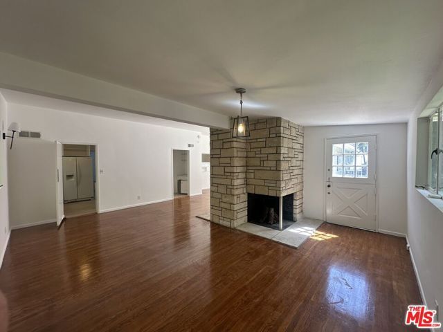 1555 San Ysidro Drive, Beverly Hills, CA 90210