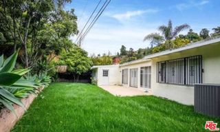 1555 San Ysidro Drive, Beverly Hills, CA 90210