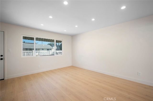 9917 Marcus 9917, Tujunga, CA 91042