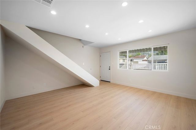 9917 Marcus 9917, Tujunga, CA 91042