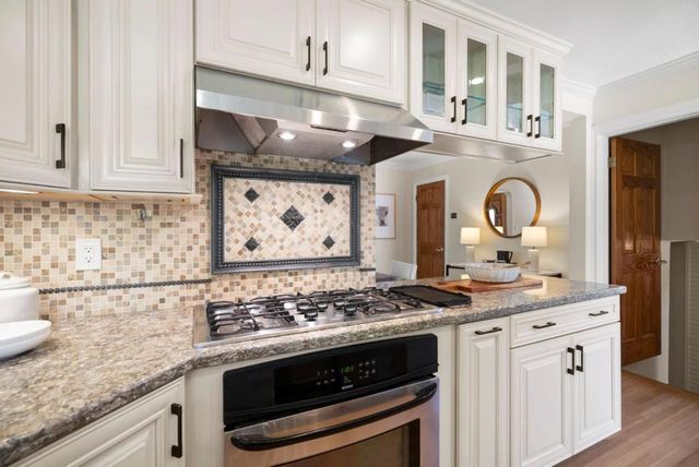 815 9th Avenue, San Mateo, CA 94402