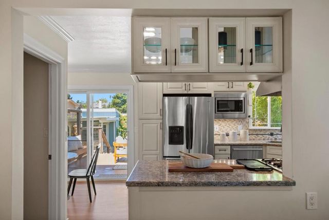 815 9th Avenue, San Mateo, CA 94402