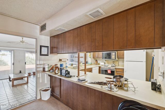 14232 N 11TH Street, Phoenix, AZ 85022