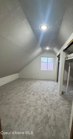 2874 E Hudlow RD, Hayden, ID 83835