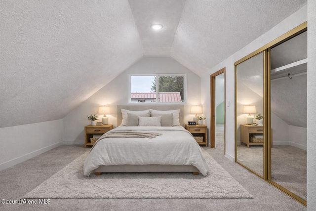 2874 E Hudlow RD, Hayden, ID 83835